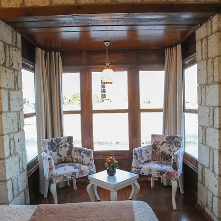 Kavalali بيت ضيافة 4*