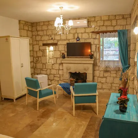 Kavalali 4*