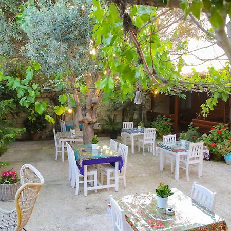 Kavalali Casa de hóspedes